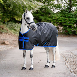 Horseware Amigo Ripstop 900D Lite Outdoor-Turnout-Decke für Pferde Schwarz/Blau 160 cm – Bild 1 von 7