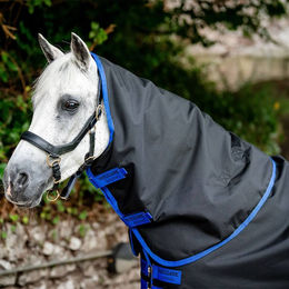 Produktbild von Horseware Amigo Ripstop 900D Turnout Hood Pferdedecke mit 150g Füllung Größe XS