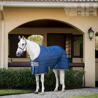 Produktbild von Horseware Amigo Ripstop Insulator Stalldecke für Pferde Blau Medium
