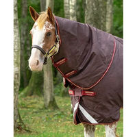 Produktbild von Horseware Amigo Turnout 1200D Hood Pferdedecke mit 150g Füllung in Braun/Rot Größe M aus Oxford-Gewebe - 1 Stk.