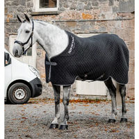 Produktbild von Horseware Autumn Cooler Fleece Decke für Pferde 6’0" Schwarz Grau Silber