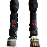 Produktbild von Horseware LED Rotlicht-Therapie Gamasche für Pferde aus Neopren Schwarz