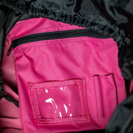 Horseware Newmarket Putztasche für Pferde aus Polyester in Rosa – Bild 1 von 11