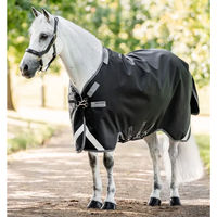 Produktbild von Horseware Rambo 1680D Outdoor-Decke für Pferde in Schwarz
