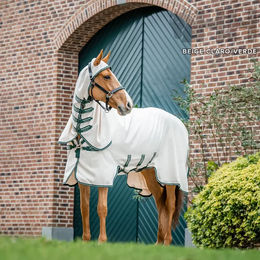 Produktbild von Horseware Rambo Fliegendecke mit Halsabdeckung für Pferde aus Polyester in Beige und Weiß