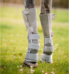 Produktbild von Horseware Rambo Tech-Fit Fly Geschlossene Gamaschen für Pferde aus Textilene in Grau Silber XFull