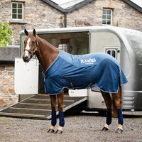 Produktbild von Horseware Rambo Travel Series Pferdedecke aus Polyester in Blau und Silber 140 cm - 50 g