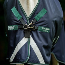 Produktbild von Horseware Rambo Wug Lite Pferdedecke aus Nylon in Schwarz Grau Silber Blau
