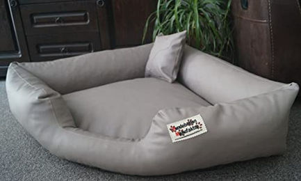 Hundebettenmanufaktur Hundebett Eckbett aus Kunstleder in Beige für erwachsene Hunde – Bild 1 von 2