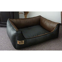 Produktbild von Hundebettenmanufaktur Hundebett Hundesofa aus Kunstleder für Hunde in Schwarz oder Braun von XS bis XXL