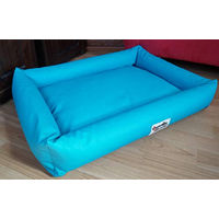 Produktbild von Hundebettenmanufaktur Hundebett PicoBello Hundesofa aus Kunstleder türkis 80 x 60 cm