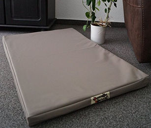Produktbild von Hundebettenmanufaktur Hundematratze aus Kunstleder in Beige Größe L