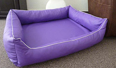 Produktbild von Hundebettenmanufaktur Orthopaedisches Hundesofa Ortopedico aus Kunstleder mit Viscoschaum Matratze Lavendel 100 cm x 75 cm