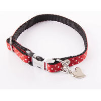 Produktbild von Hundehalsband Alter Ego mit Punkten in Rot Größe XS