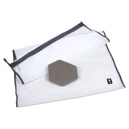 Hurtta Wäschebeutel für Hundekleidung Snow 50,8 x 71,1 cm – Bild 1 von 3