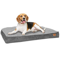 Produktbild von ib style Dreams Hundematte aus Kunstleder Grau Größe M mit abnehmbarem Bezug - 1 Stk.