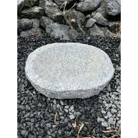 Produktbild von IDYL Vogeltränke aus Granit in Ovaler Form Grau