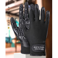 Produktbild von Imperial Riding Fellpflegehandschuh IRHDeep Clean Schwarz