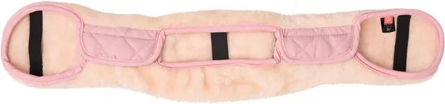 Produktbild von Imperial Riding Gurtschoner Go Star aus Sherpa-Kunstschafsfell in Classy Pink 65 cm