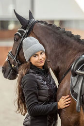 Produktbild von Imperial Riding IRH Twinkle Star Mütze für Damen in Grau Winter