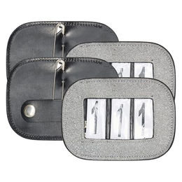 Imperial Riding Turniernummern Glitter Square Eckige Startnummernhalter aus Kunstleder Silber 2er Set – Bild 1 von 3