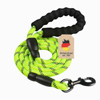 Produktbild von Intirilife Reflektierende Hundeleine aus Nylon in Grün 1,5 m - 1,5 m