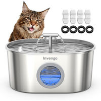 Produktbild von Invengo Katzen Trinkbrunnen aus Edelstahl mit 2 Trinkstellen und LED Filteranzeige 2,2 l