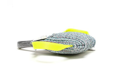 Produktbild von Julius-K9 Mini Beissbrett für Welpen aus Nylon in Bunt