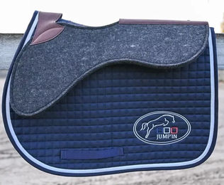 Jump'In Sattelpad aus Filz in Braun oder Blau – Bild 1 von 1