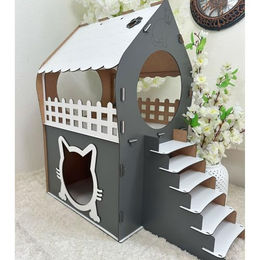 Jungengel Katzenhaus aus MDF in Grau und Weiß – Zweistöckig – Größe XL – Bild 1 von 7