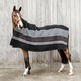 Produktbild von Kentucky Horsewear Heavy Fleece Unterdecke quadratisch