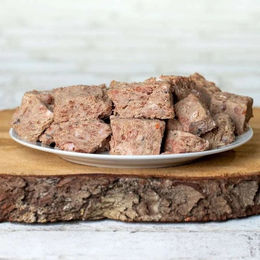 Komplett-Menü Huhn mit Lachs für Katzen, gewolft 500 g Beutel – Bild 1 von 2