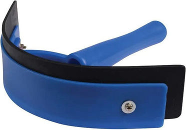 Kunststoff-Stallkratzgerät Roma Brights – Bild 1 von 7