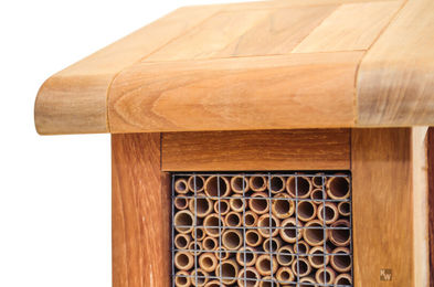 Kai Wiechmann Insektenhotel aus Teakholz wetterfeste Nisthilfe Braun – Bild 1 von 4