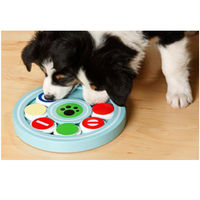 Produktbild von Karlie Doggy Brain Train Candy Intelligenzspielzeug aus Holz für Welpen und kleine Hunde in Bunt