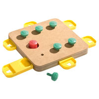 Produktbild von Karlie Doggy Brain Train Cube Intelligenzspielzeug aus Holz bunt