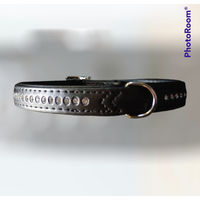 Produktbild von Karlie Hundehalsband aus Kunstleder mit Strass in Schwarz Grösse M 42cm