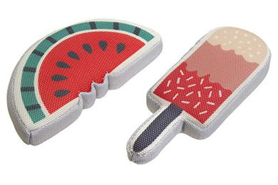 Karlie Mello Kühlspielzeug für Hunde aus Plüsch rot-grau Größe L – Bild 1 von 3