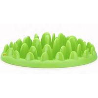 Produktbild von Karlie Northmate Green Slow Feeder interaktiver Napf für Hunde aus Kunststoff grün 40 x 30 x 10 cm - 1 Stk.