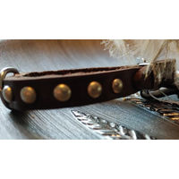 Produktbild von Karlie Rondo Hundehalsband aus Leder mit Ziernieten Braun Größe XS 24 cm - 24 cm