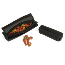Karlie Snack Dummy Trainings-Dummy für Hunde aus Nylon Schwarz 14x5 cm – Bild 1 von 7