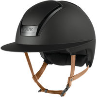 Produktbild von KASK NEMESI Wide Peak METAL Reithelm mit beigem Kinnriemen in Schwarz und Beige