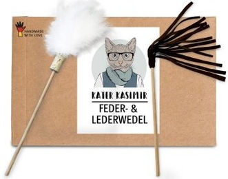 Kater Kasimir KatzenSpielzeug Federwedel und Lederwedel mit Naturfedern und Rindsleder – Bild 1 von 3