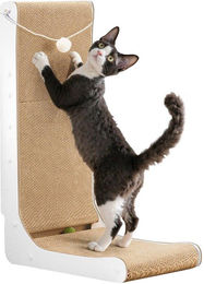 Kattens Kratzplanke L-förmig 68 cm mit Ballspiel aus nachhaltigem Material als vertikales Katzenspielzeug zum Schutz von Möbeln und Sofas – Bild 1 von 1