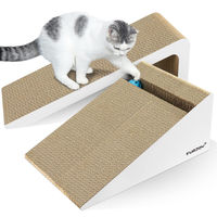 Produktbild von Katzenkratzkissen 2-in-1 mit Ball und Katzenminze 50x24x20 cm