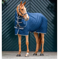 Produktbild von Kentucky Horsewear Amigo Quilted Stable Plus Pferdestalldecke 200g aus Polyester