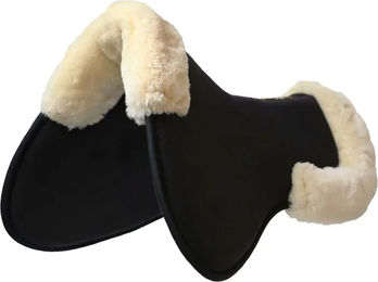 Kentucky Horsewear Anatomisches Sattelpad Absorb mit Lammfell und Memory Foam Schwarz – Bild 1 von 9