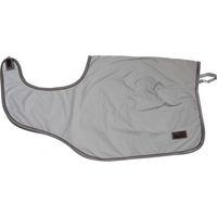 Produktbild von Kentucky Horsewear Ausreitdecke aus Fleece in Grau mit reflektierenden Elementen Größe L