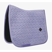 Produktbild von Kentucky Horsewear Dressurschabracke Velvet aus Velours in Lila für Ponys