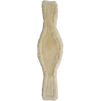 Produktbild von Kentucky Horsewear Gurtschoner mit Schaffell für anatomische Gurte in Beige Natur